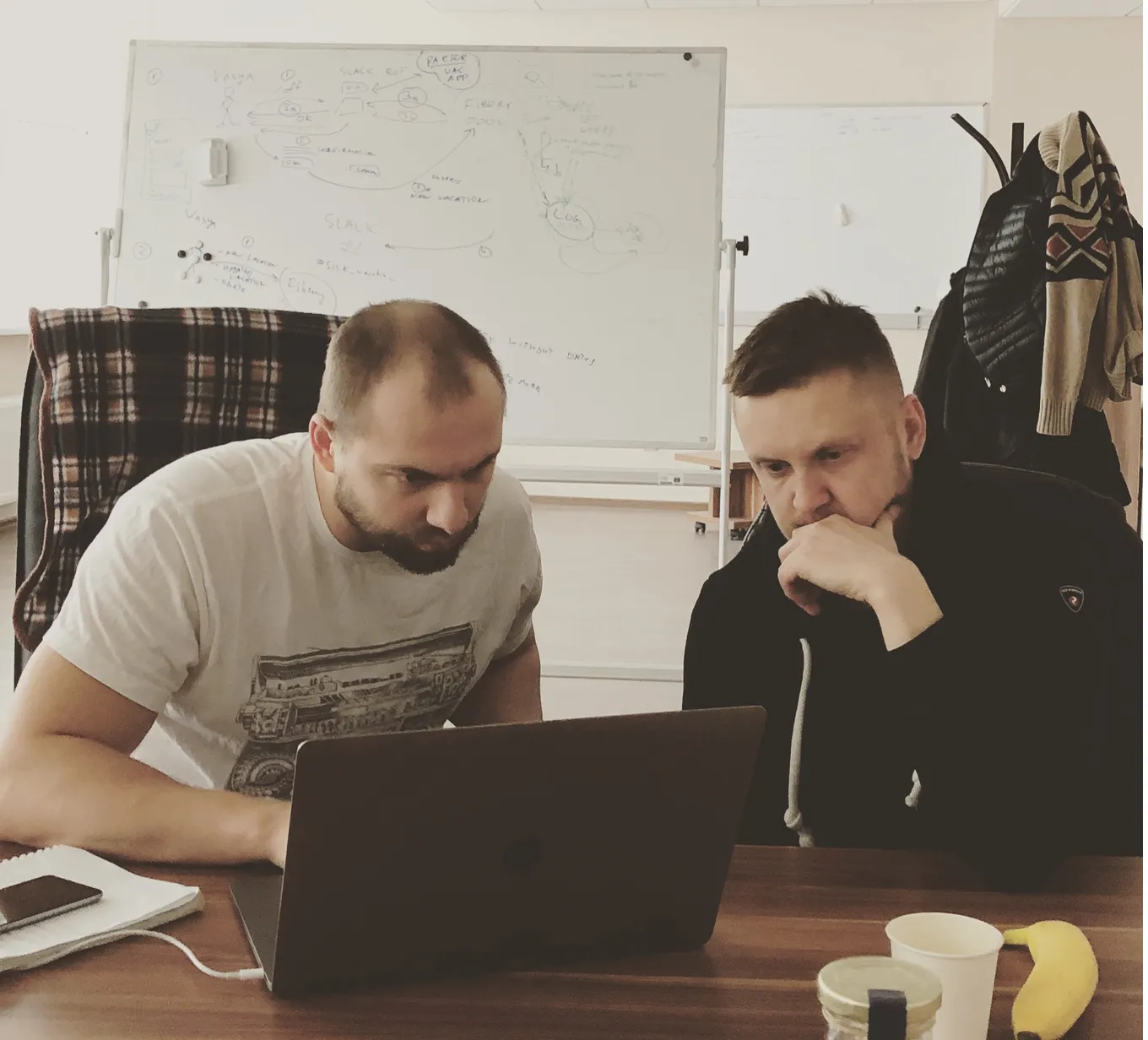Андрей и Володя источают позитивную уверенность в успехе.